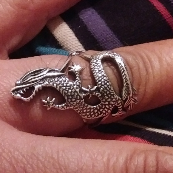 .925 Sterling Silver Dragon ring - Picture 2 of 8